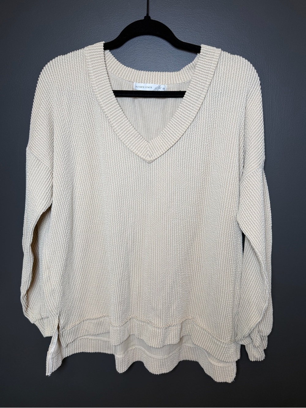 Altar'd State Cream V-Neck Waffle Sweater | Textured Neutral Cozy | Size Med
